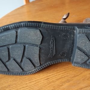 Blundstone boots. Rustic Brown...size 7 ( which is a man's 8 or a woman's 10)